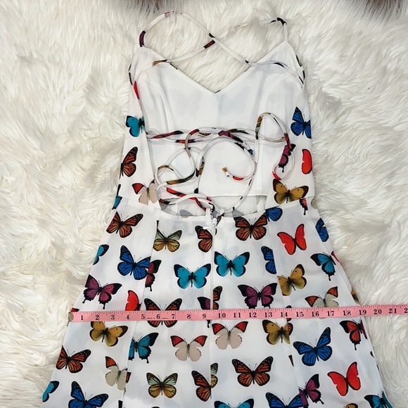 NWOT Show Me Your Mumu Nicole Maxi Dress ~ in Butterflies 🦋 - Picture 10 of 16